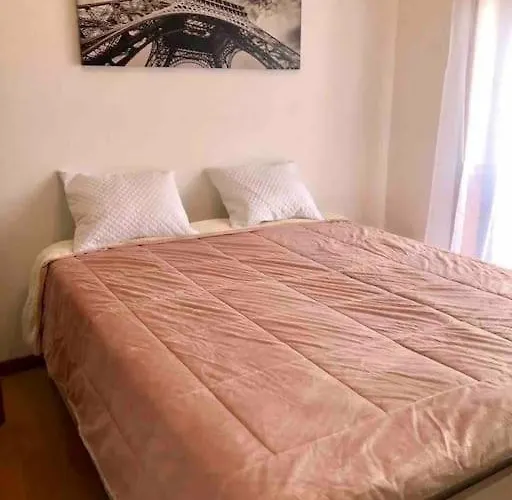 Paris Privado * Виана-ду-Каштелу